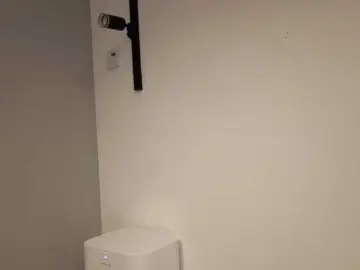 Pinabellaa  live sex cam