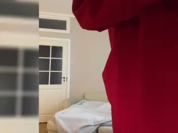 Pizzahubb  live sex cam