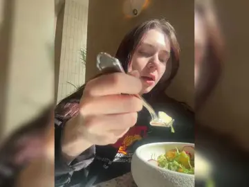 Pizzahubb  live sex cam