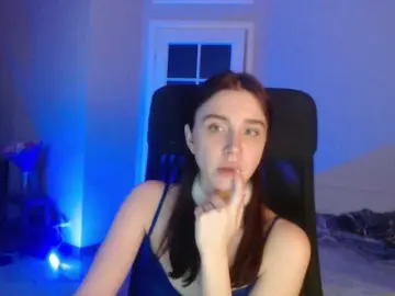 Pizzahubb  live sex cam