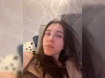 Pizzahubb  live sex cam