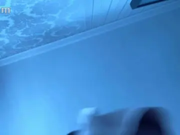 Pizzahubb  live sex cam