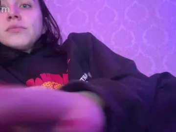 Pizzahubb  live sex cam