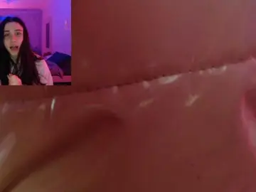 Pizzahubb  live sex cam