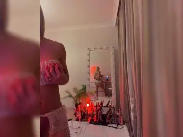 ALISE8881  live sex cam