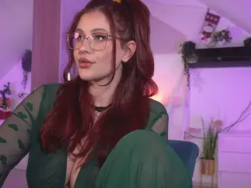 Amaliamour  live sex cam