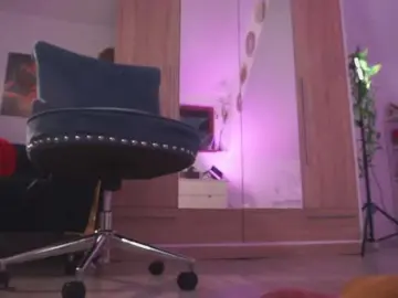 Amaliamour  live sex cam