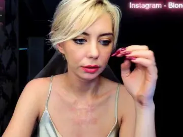 BlondIce  live sex cam