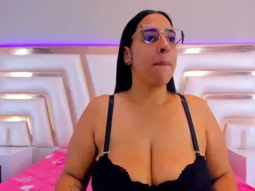 GeminisClark  live sex cam