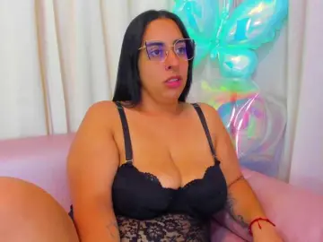 GeminisClark  live sex cam