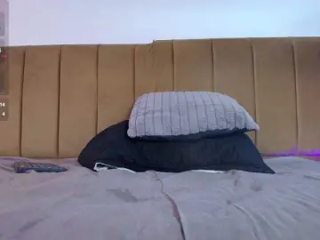 MilfSharoon  live sex cam
