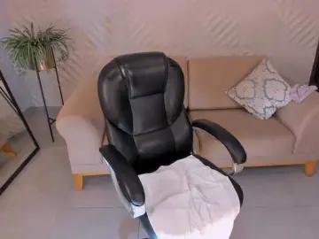 RenataReyes1  live sex cam