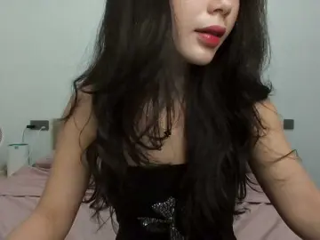 Rinta98  live sex cam