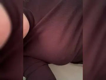 Steyschaa  live sex cam