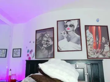 Dymonslut  live sex cam