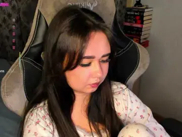 -Carolina-  live sex cam