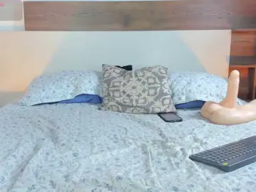 -fullmoon  live sex cam