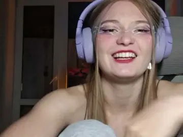 DoreenSedor  live sex cam