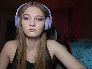 DoreenSedor  live sex cam