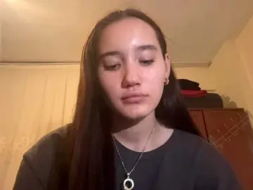 GarnettChomka  live sex cam