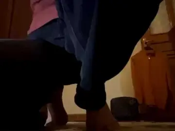 GarnettChomka  live sex cam