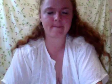 Rae-Jeannie  live sex cam