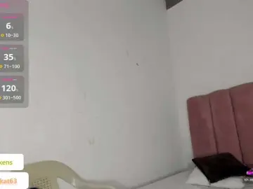 Tahira-20  live sex cam