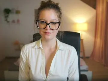 Lisamccoy  live sex cam