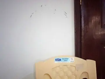 Goldenhour-diva  live sex cam