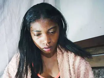 Honey699  live sex cam