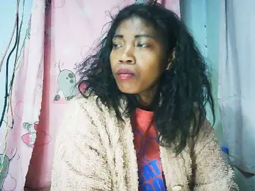 Honey699  live sex cam