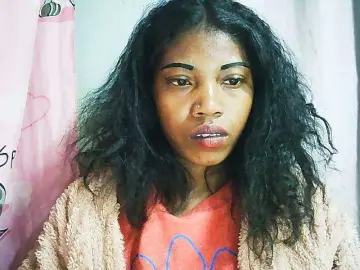 Honey699  live sex cam
