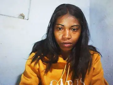 Honey699  live sex cam