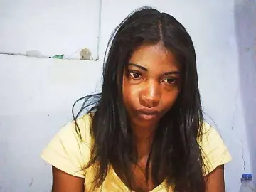 Honey699  live sex cam