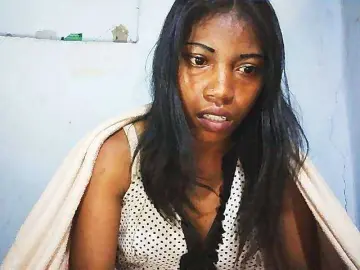 Honey699  live sex cam