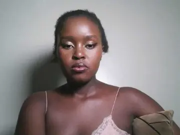 Spiceynelly  live sex cam