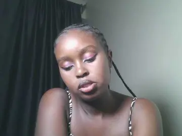 Spiceynelly  live sex cam