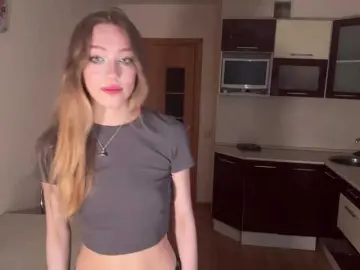 TonieReano  live sex cam