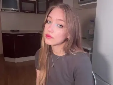 TonieReano  live sex cam