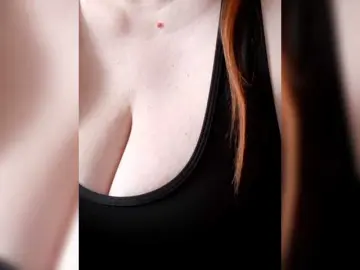 Kittywithbig  live sex cam