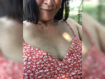 Miss-s  live sex cam
