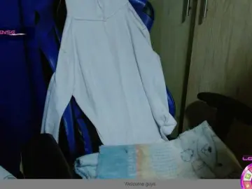 Sexya-1  live sex cam