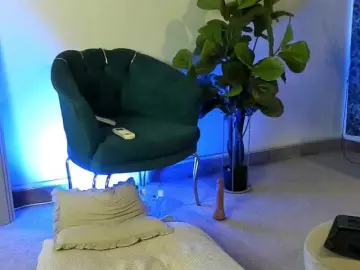 EvieBloomX  live sex cam