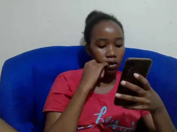 Lovenana  live sex cam