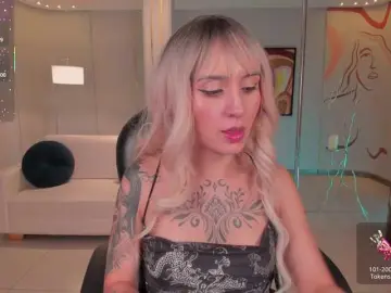 MollySunders  live sex cam