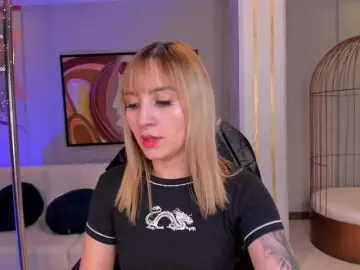 MollySunders  live sex cam