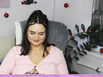 WickedButShy  live sex cam