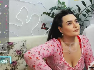 WickedButShy  live sex cam