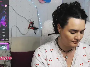 WickedButShy  live sex cam