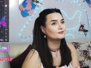 WickedButShy  live sex cam